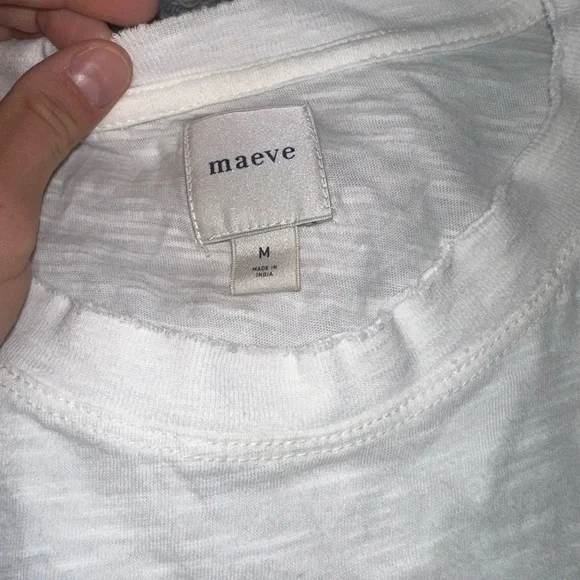 Maeve Anthropologie White T-Shirt with Colorful Embroidery - Picture 2 of 2